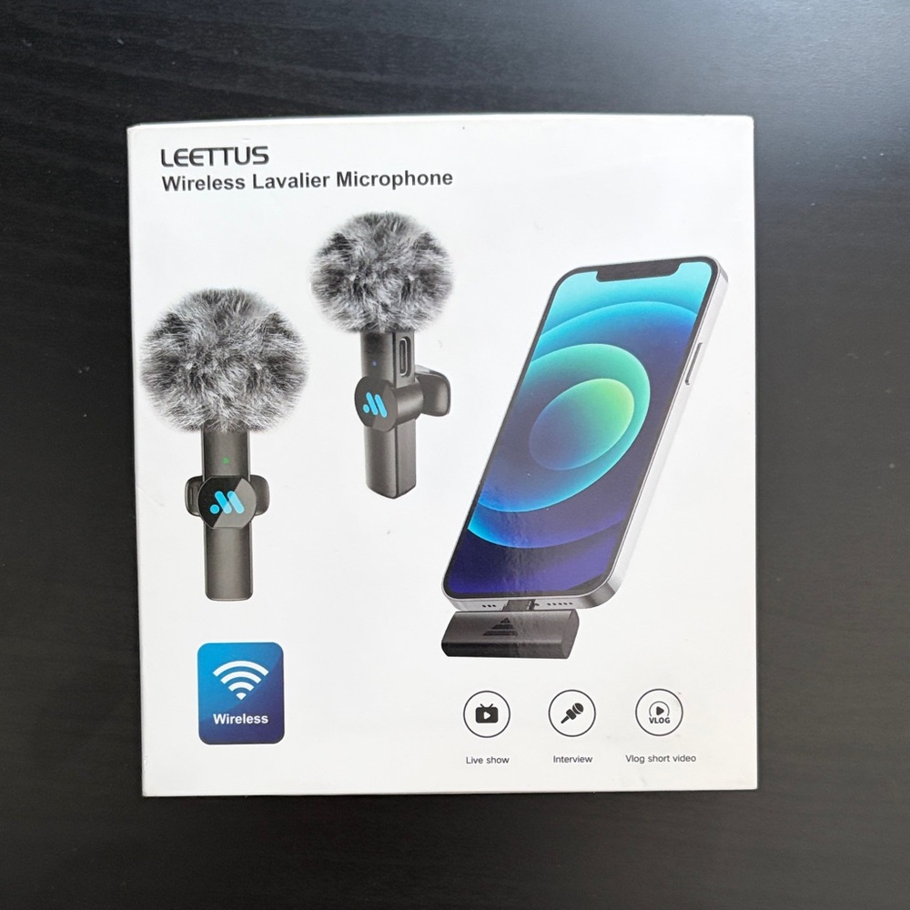 Amazon Wireless Lavalier Microphone - Black and Gray